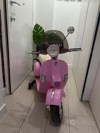 Vespa elettrica bambina