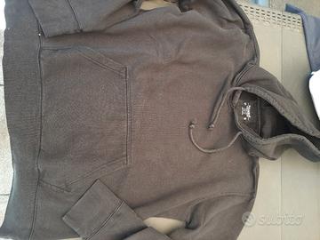 felpa uomo nera con cappuccio e tascone TG Xl 