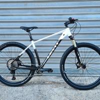 Bicicletta MTB Levit Notos Shimano Deore 1x11