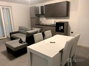 Arredamento moderno completo 