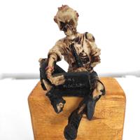 Statuetta scheletro I'm Hacker
