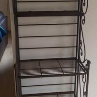 scaffale aperto o porta piante