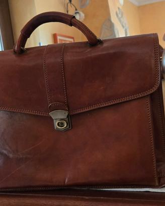 borsa in cuoio 24 ore