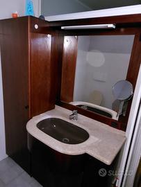 mobiletto da bagno 