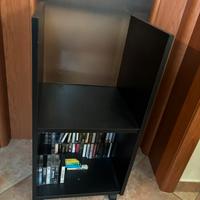 Mobiletto con ruote porta stereo dischi cassette