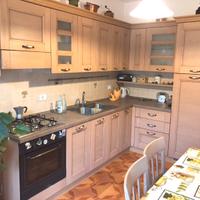 Appartamento tricamere in bifamiliare