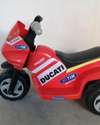 Moto Ducati Peg Perego elettrica 