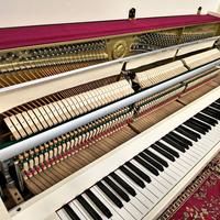 Pianoforte Yamaha come nuovo !!!