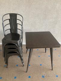 Set tavolo e 4 sedie