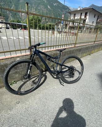 Bici biammortizzata
