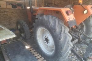 Trattore, fresa, pala, carrello, forche