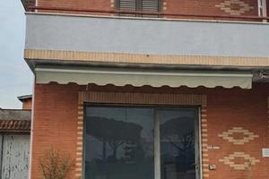 Locale commerciale ,ufficio