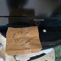 Televisore Samsung 32” con decoder e telecomando