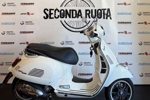 Vespa 300 GTS hpe Super