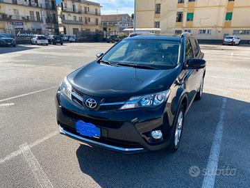 TOYOTA RAV4 4ª serie - 2013