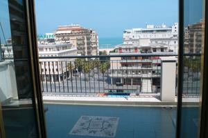 Attico quadrilocale arredato con ampia terrazza