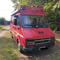 furgone camperizzato Fiat 242