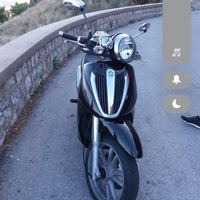 Moto Piaggio carnaby cruiser 300