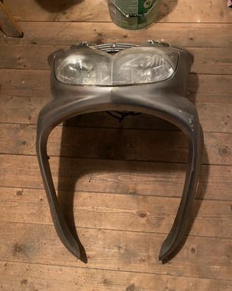 Scudo anteriore majeaty 400