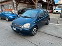 toyota-yaris-1-0i-16v-cat-5-porte