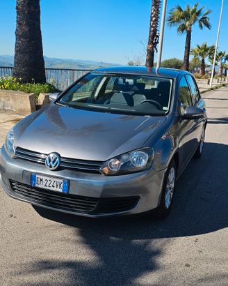 Volkswagen Golf  VI serie 1.6 TDI  105 CV