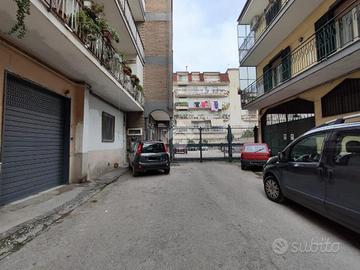 LABORATORIO A MELITO DI NAPOLI