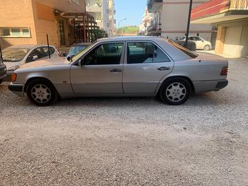 Mercedes E200 16V