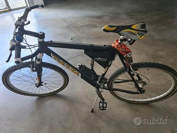 Mountain bike da uomo