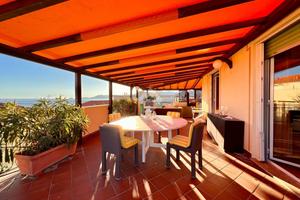 4 LOCALI A BORGIO VEREZZI