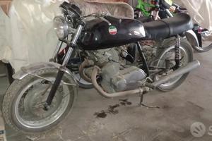 Laverda SF 750