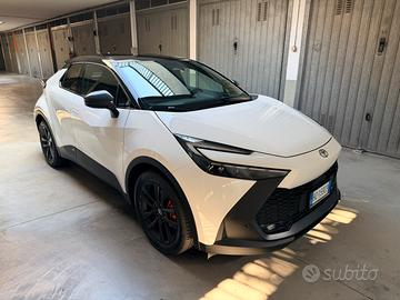 Toyota C-HR 1.8 HEV Trend 01/2026