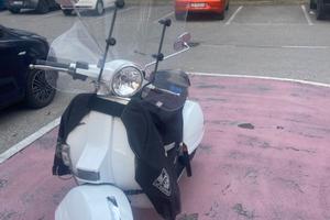 Piaggio Vespa 150 PX - 2004