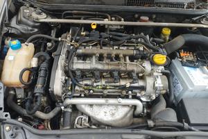 Motore Alfa Romeo GT 1.9 multijet 150cv 937A5000