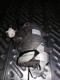 Compressore clima HYUNDAI I10 1086cc benzina 2011