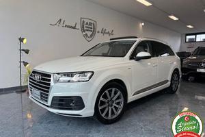 AUDI Q7 3.0 TDI 272 CV quattro S-line Tetto Matr