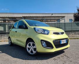 Kia Picanto 1.0 BENZ SOLO 28.000KM