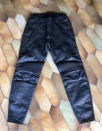 Pantaloni