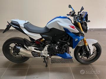 BMW F 900 R