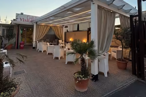 Locale commercialec1 nei pressi di via Visitazione