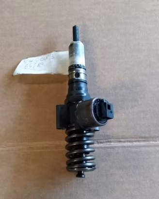 Iniettore VOLKSWAGEN GOLF 5 1968cc TDI del 2005
