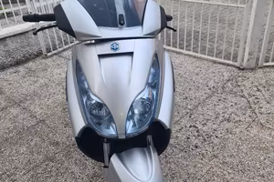 Piaggio x7 300 evo
