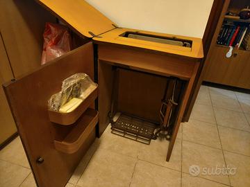macchina da cucire da collezione