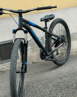 Wheelie bike st120
