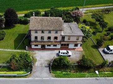 CASA QUADRICAMERE CON GIARDINO: il luogo ideale...