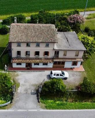CASA QUADRICAMERE CON GIARDINO: il luogo ideale...