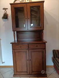 Credenza in legno massello anticata