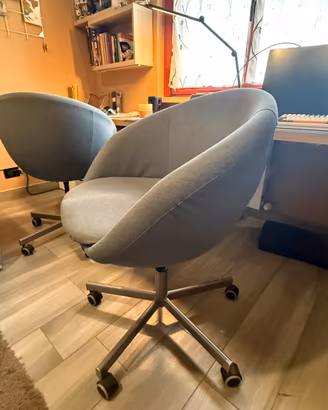 2 sedie ufficio IKEA SKRUVSTA- perfette condizioni