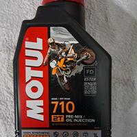 Olio moto 2 tempi motorino motul