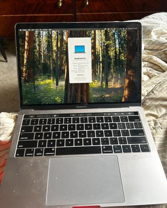 MacBook Pro 13” 2019 i7/ 16gb / 512 gb
