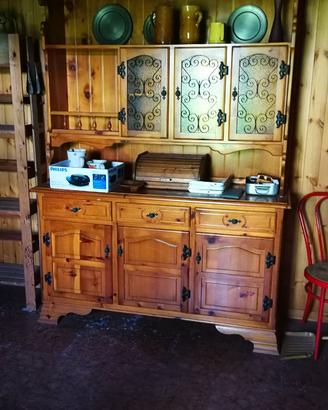 credenza taverna